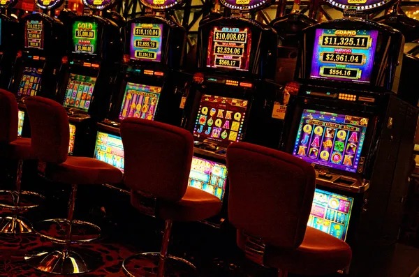 Japan Pools fixture selection interface on jwin303